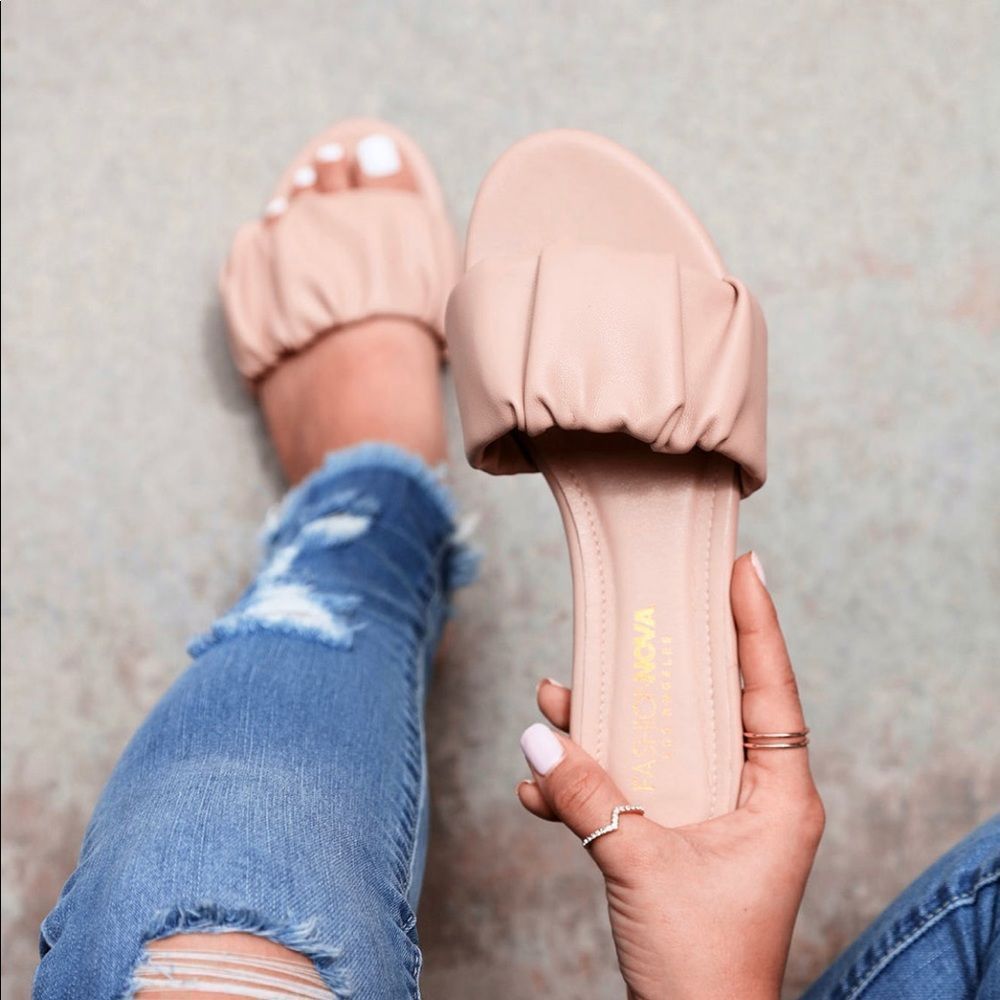 Ruffled Slides- Nude
